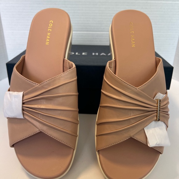 Cole Haan Women’s Aubree Grand Ruched Slide Sandal Brand New Never Worn size 8.5 - Picture 4 of 10